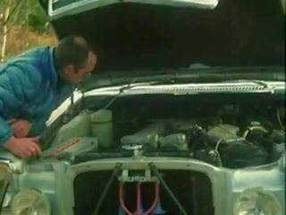 Švedinje klasično umazano posnetek - broken avto